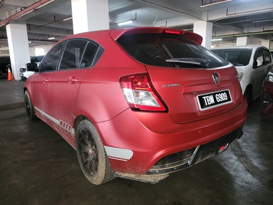 PROTON SUPRIMA 1.6 (A)