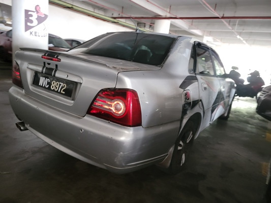 PROTON WAJA 1.6 AT