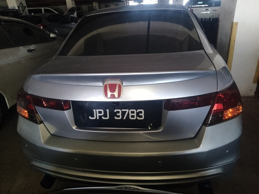 HONDA ACCORD 2.0 (A)