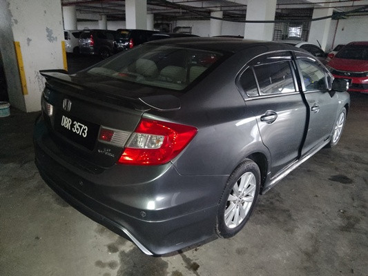 HONDA CIVIC 1.8 (A)