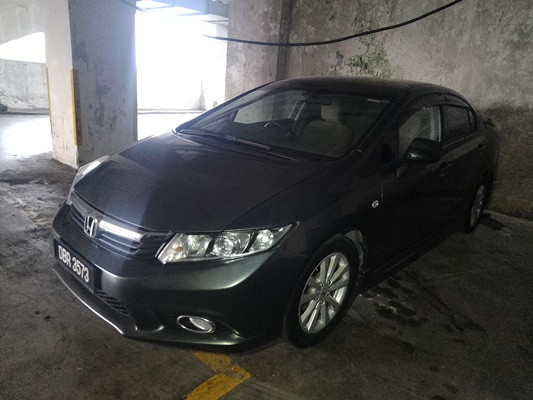 HONDA CIVIC 1.8 (A)