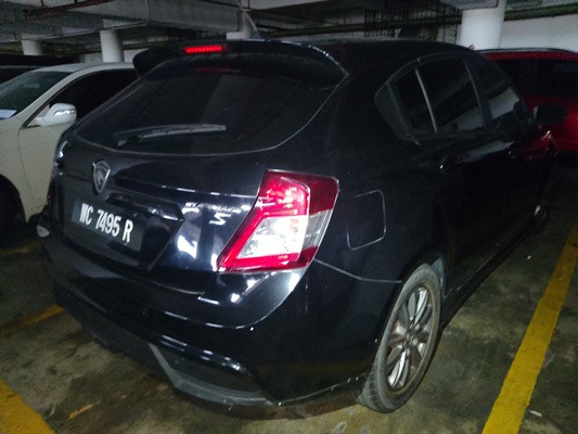 PROTON SUPRIMA 1.6 (A)