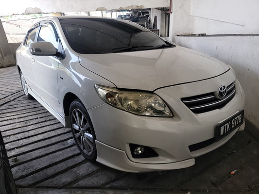 TOYOTA ALTIS 1.8 (A)