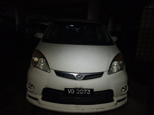 PERODUA ALZA 1.5 (A)