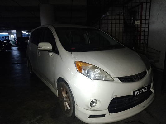 PERODUA ALZA 1.5 (A)